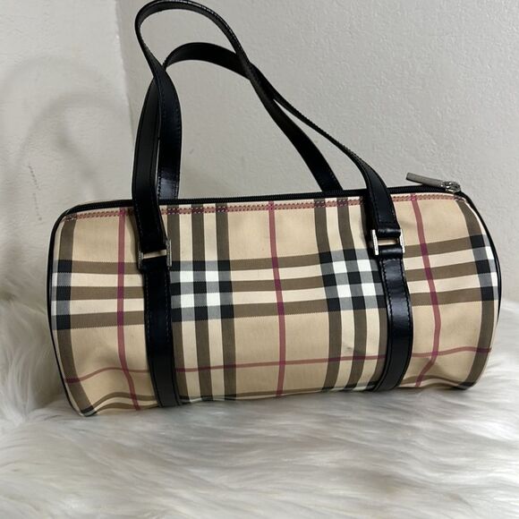 💯Authentic Burberry Papillon Handbag🍀 - Picture 3 of 15